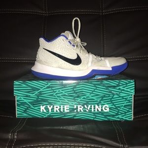 Kyrie 3